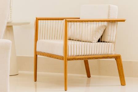 Best Single Chairs for Living Room