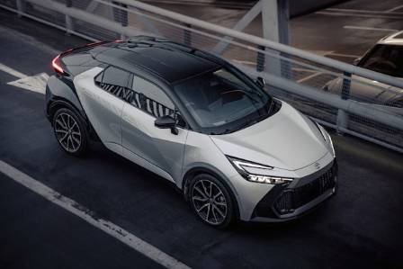 Top 10 SUVs of 2025: Expert Reviews and Rankings