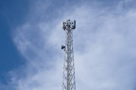 How Do Telecommunication Towers Work