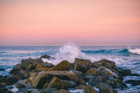 7 Best West Coast Beaches to Watch the Sunset