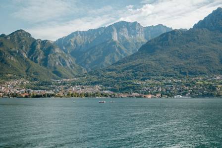 8 Destinations Offering the Perfect Blend of Mountains and Beaches